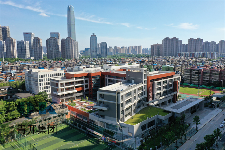 武汉市第一初级中学CBD校区